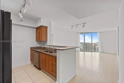 335 S Biscayne Blvd #3503, Miami, FL 33131 - Photo 3