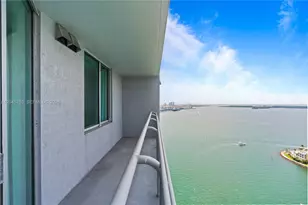 335 S Biscayne Blvd, Miami, FL 33131 - Photo 31