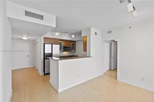 335 S Biscayne Blvd, Miami, FL 33131 - Photo 11