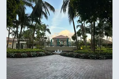 19501 W Country Club Dr #406, Aventura, FL 33180 - Photo 17