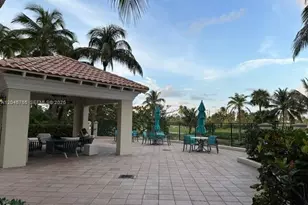 19501 W Country Club Dr, Aventura, FL 33180 - Photo 21