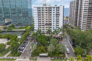 10185 Collins Ave, Bal Harbour, FL 33154 - Photo 23