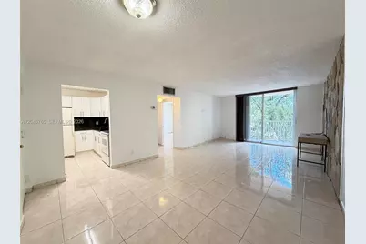 8411 NW 8th St #206, Miami, FL 33126 - Photo 5