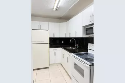 8411 NW 8th St #206, Miami, FL 33126 - Photo 3