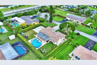11632 SW 127th Ter, Miami, FL 33176 - Photo 51