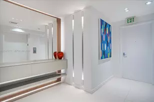 3801 Collins Ave, Miami Beach, FL 33140 - Photo 5