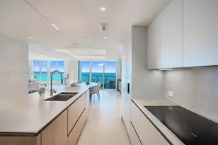 3801 Collins Ave, Miami Beach, FL 33140 - Photo 11