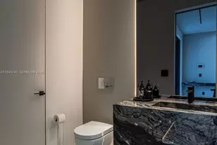10540 NW 67th Terrace, Doral, FL 33178 - Photo 29