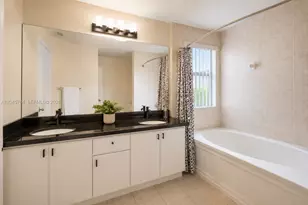 3512 SW 171st Ave, Miramar, FL 33027 - Photo 9