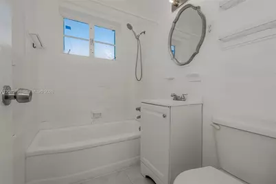 8340 Crespi Blvd #20, Miami Beach, FL 33141 - Photo 15