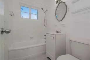 8340 Crespi Blvd, Miami Beach, FL 33141 - Photo 15