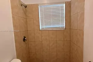 1051 NW 2nd St, Miami, FL 33128 - Photo 11