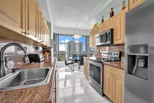 19101 Mystic Pointe Dr, Aventura, FL 33180 - Photo 21