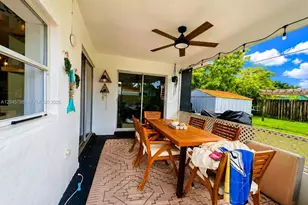 9160 NW 26th Pl, Sunrise, FL 33322 - Photo 19