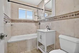 1300 N 70th Terrace, Hollywood, FL 33024 - Photo 21