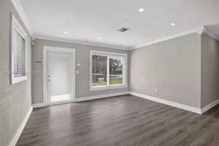 1300 N 70th Terrace, Hollywood, FL 33024 - Photo 5