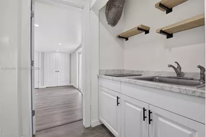 1300 N 70th Ter, Hollywood, FL 33024 - Photo 3