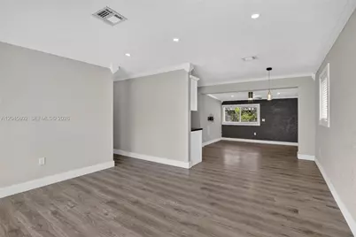 1300 N 70th Ter, Hollywood, FL 33024 - Photo 7
