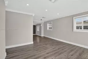 1300 N 70th Terrace, Hollywood, FL 33024 - Photo 3
