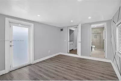 1300 N 70th Ter, Hollywood, FL 33024 - Photo 31