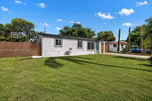 1300 N 70th Terrace, Hollywood, FL 33024 - Photo 35