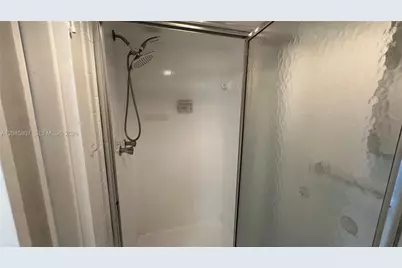 4848 NW 24th Ct #416, Lauderdale Lakes, FL 33313 - Photo 15