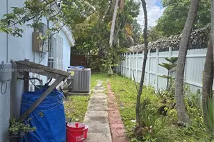 1445 NE 174th St, North Miami Beach, FL 33162 - Photo 65
