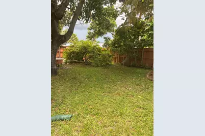 1445 NE 174th St, North Miami Beach, FL 33162 - Photo 67