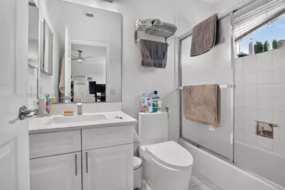 981 Waterside Cir, Weston, FL 33327 - Photo 49