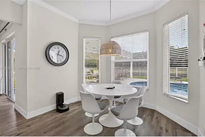 981 Waterside Cir, Weston, FL 33327 - Photo 17