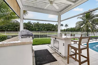 981 Waterside Cir, Weston, FL 33327 - Photo 57