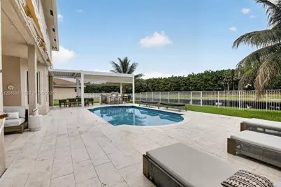 981 Waterside Cir, Weston, FL 33327 - Photo 65