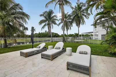 981 Waterside Cir, Weston, FL 33327 - Photo 63