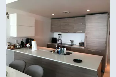 1300 S Miami Ave #3703, Miami, FL 33130 - Photo 3