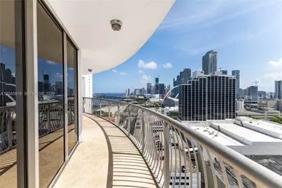 1750 N Bayshore Dr #2414, Miami, FL 33132 - Photo 23