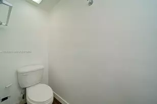 1568 Pennsylvania, Miami Beach, FL 33139 - Photo 15