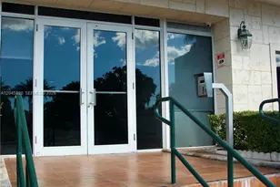2501 Douglas Rd, Miami, FL 33133 - Photo 31