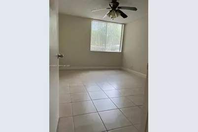 10717 Cleary Blvd #111, Plantation, FL 33324 - Photo 5