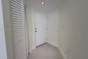 8205 SW 152nd Ave, Miami, FL 33193 - Photo 13