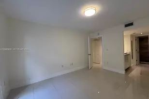 8205 SW 152nd Ave, Miami, FL 33193 - Photo 7