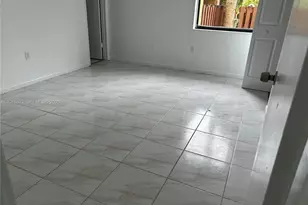 301 W Park Dr, Miami, FL 33172 - Photo 19