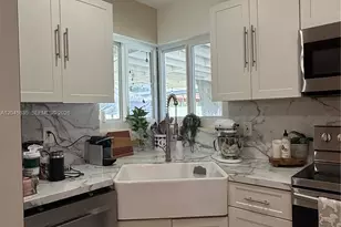 11960 SW 186th St, Miami, FL 33177 - Photo 13