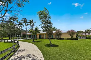 10210 SW 154th Pl, Miami, FL 33196 - Photo 125