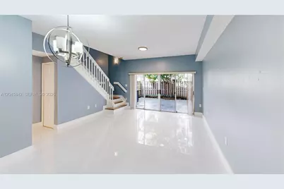 10210 SW 154th Pl #111, Miami, FL 33196 - Photo 9