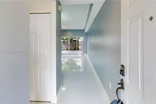 10210 SW 154th Pl, Miami, FL 33196 - Photo 7