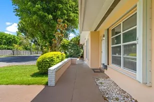 18103 SW 93rd Ave, Palmetto Bay, FL 33157 - Photo 5