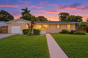 18103 SW 93rd Ave, Palmetto Bay, FL 33157 - Photo 1
