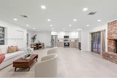 18103 SW 93rd Avenue, Palmetto Bay, FL 33157 - Photo 13