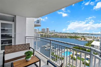 18071 Biscayne Blvd #1404, Aventura, FL 33160 - Photo 1