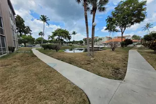 1800 N Lauderdale Ave, North Lauderdale, FL 33068 - Photo 19
